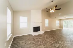 8217 Meadowdale Ln, Charlotte, NC 28227 - Photo 5