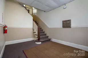 15 Grindstaff Dr, Asheville, NC 28803 - Photo 5