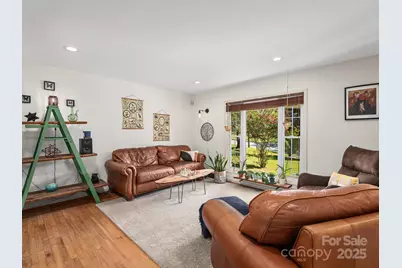 22 Waters Road, Asheville, NC 28805 - Photo 5