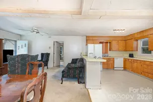 2428 Booker Ave, Charlotte, NC 28216 - Photo 11