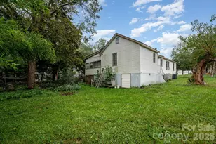 2428 Booker Ave, Charlotte, NC 28216 - Photo 21