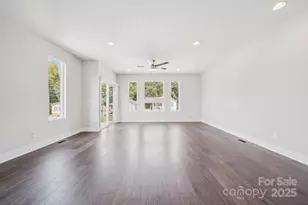 423 Coxe Ave, Charlotte, NC 28208 - Photo 5