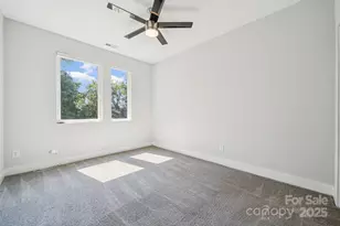 423 Coxe Ave, Charlotte, NC 28208 - Photo 23