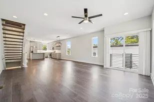 423 Coxe Ave, Charlotte, NC 28208 - Photo 7