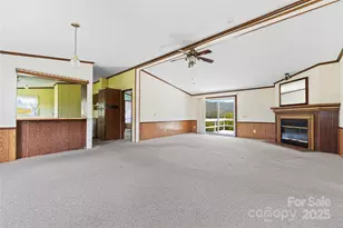 112 Melody St, Clyde, NC 28721 - Photo 9