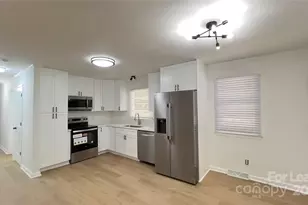 308 Robinson Ave, Matthews, NC 28104 - Photo 3