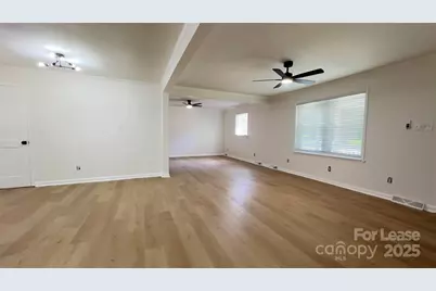 308 Robinson Avenue, Matthews, NC 28104 - Photo 5