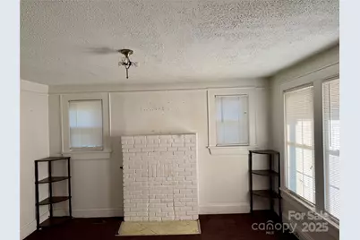 606 Campus Street, Charlotte, NC 28216 - Photo 3