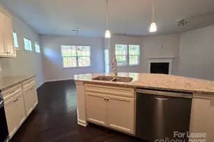 14611 Murfield Ct, Charlotte, NC 28278 - Photo 7