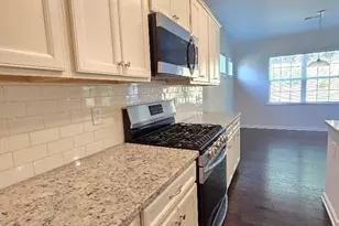 14611 Murfield Ct, Charlotte, NC 28278 - Photo 9