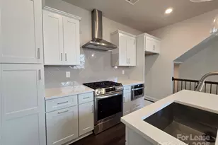 2432 Arty Ave, Charlotte, NC 28208 - Photo 3