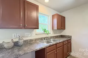 1184 Jason Wolfe Ct, Gastonia, NC 28052 - Photo 7