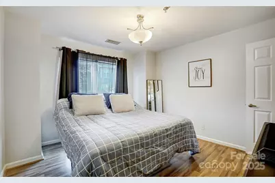 529 N Graham Street, Charlotte, NC 28202 - Photo 9