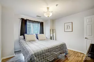 529 N Graham St, Charlotte, NC 28202 - Photo 9