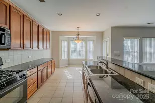 15131 Callow Forest Dr, Charlotte, NC 28273 - Photo 5