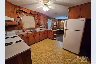 517 Maske Road, Mount Gilead, NC 27306 - Photo 9