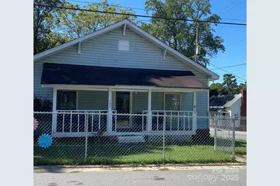 303 Parker Avenue, Mooresville, NC 28115 - Photo 1