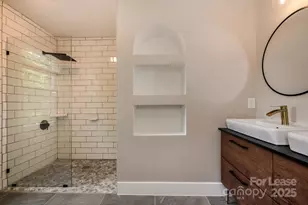 6200 Oak Glen Ln, Charlotte, NC 28277 - Photo 9