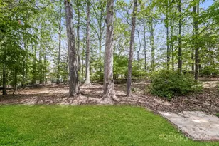 6200 Oak Glen Ln, Charlotte, NC 28277 - Photo 15