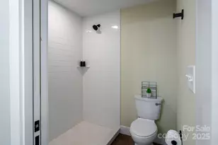 143 Carver St, Brevard, NC 28712 - Photo 17