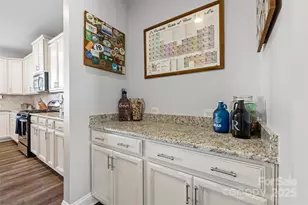 559 Daventry Ct, Clover, SC 29710 - Photo 9