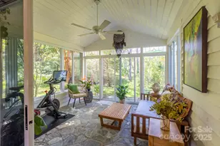 104 Llama Wy, Black Mountain, NC 28711 - Photo 13