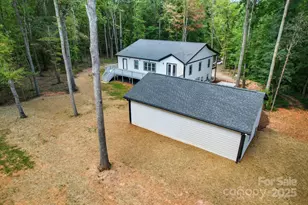 4460 R L Ln, Midland, NC 28107 - Photo 5