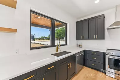 109 Winners Circle, Mooresville, NC 28117 - Photo 17