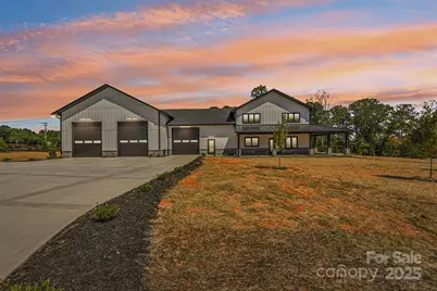 109 Winners Circle, Mooresville, NC 28117 - Photo 1