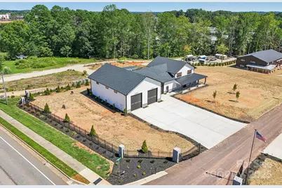 109 Winners Circle, Mooresville, NC 28117 - Photo 39