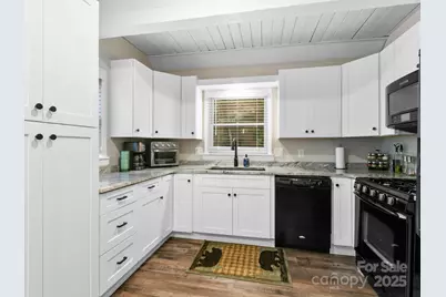 139 Kammerer Drive, Waynesville, NC 28785 - Photo 11