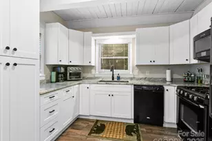 139 Kammerer Dr, Waynesville, NC 28785 - Photo 11