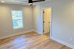 19815 N Ferry St, Cornelius, NC 28031 - Photo 11