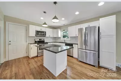 7424 Watercrest Road, Charlotte, NC 28210 - Photo 9