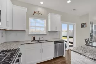 147 Kingsway Dr, Mooresville, NC 28115 - Photo 13