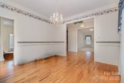 640 40th Avenue Lane NW, Hickory, NC 28601 - Photo 15