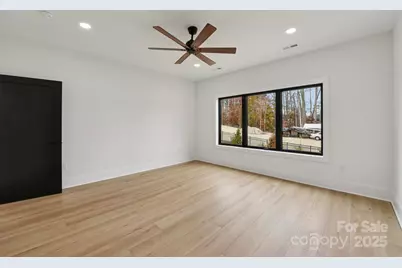 121 Winners Circle, Mooresville, NC 28117 - Photo 19