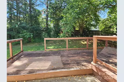 11412 Leigh Glen Circle, Charlotte, NC 28269 - Photo 19