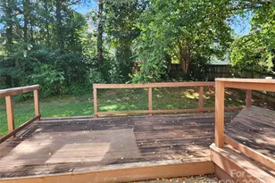 11412 Leigh Glen Cir, Charlotte, NC 28269 - Photo 19