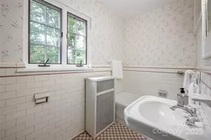 21 Lynwood Rd, Asheville, NC 28804 - Photo 33