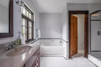 21 Lynwood Road, Asheville, NC 28804 - Photo 25