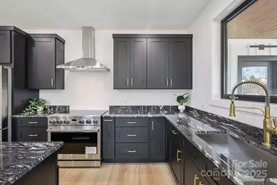 118 Winners Circle, Mooresville, NC 28117 - Photo 7