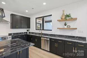 118 Winners Cir, Mooresville, NC 28117 - Photo 11