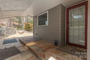 55 Grove Park, Waynesville, NC 28786 - Photo 19