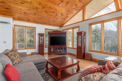 55 Grove Park, Waynesville, NC 28786 - Photo 5