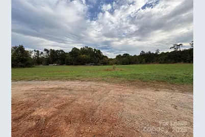 1210 Champion Ferry Road, Gaffney, SC 29341 - Photo 17