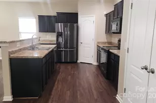 6234 Sydney Mae Ln, Charlotte, NC 28262 - Photo 11