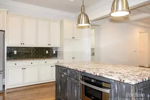 633 Ideal Way, Charlotte, NC 28203 - Photo 17