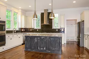 633 Ideal Way, Charlotte, NC 28203 - Photo 15