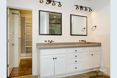 633 Ideal Way, Charlotte, NC 28203 - Photo 29